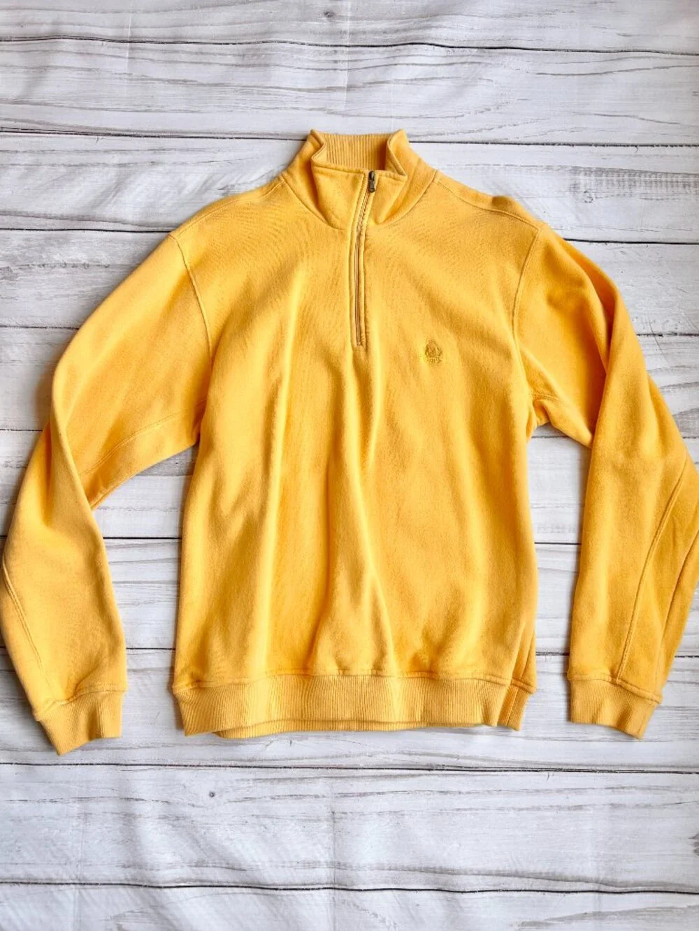 Izod men quarter